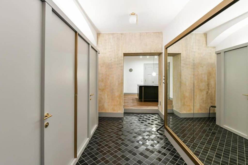 Apartmán Luxury Old Town Apt, Parking Praha Exteriér fotografie